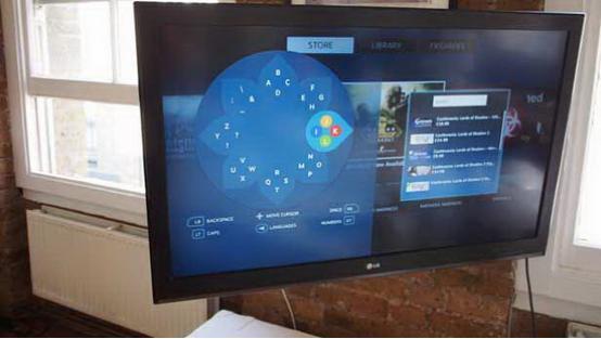 把PC主机做成支架挂在墙上用 大屏电视当屏幕