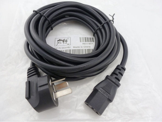 主机开机显示器无信号_主机连显示器无信号_显示器无信号主机正常