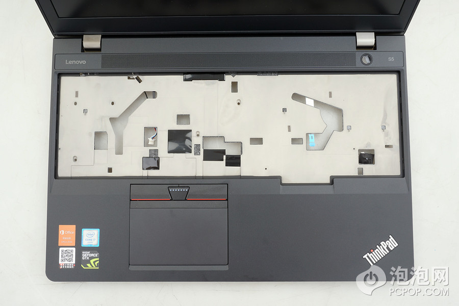 内部设计用心 ThinkPad黑将S5游戏本拆机解析