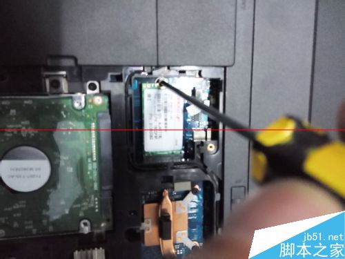 ngff固态硬盘安装