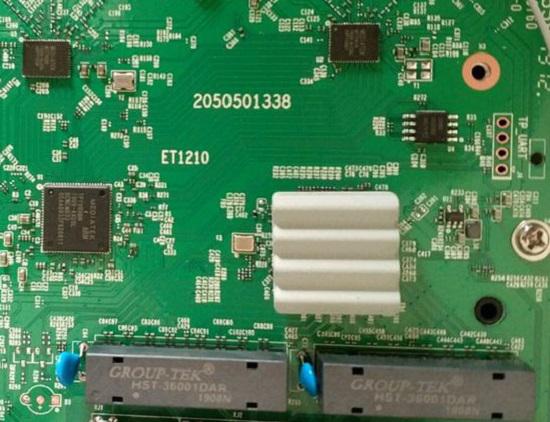 水星D196G千兆路由器的电路板