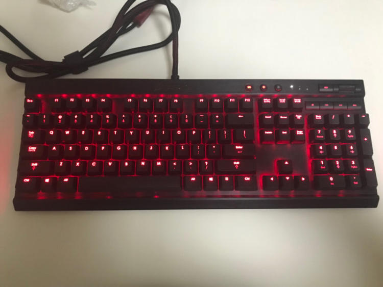 黑轴机械键盘什么牌子好_lol机械键盘什么轴好_机械键盘 轴好