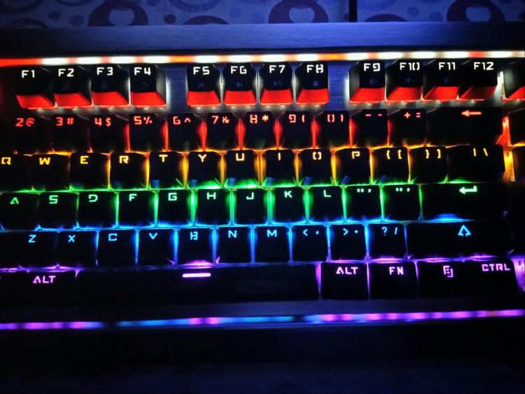 背光键盘的光_背光键盘 机械键盘_背光键盘