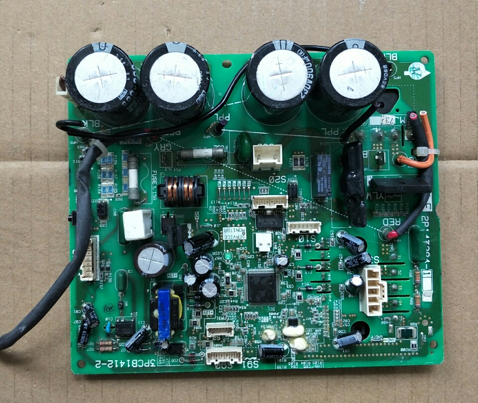 如何查看华硕上网笔记本电源适配器12v3a插头尺寸_笔记本电源适配器电路原理图_华硕笔记本电脑电路板电源部分坏了,要多少维修费?