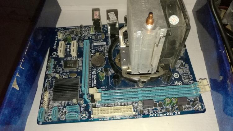 如何自制cpu显卡水冷散热器_水冷散热 显卡_显卡水冷散热