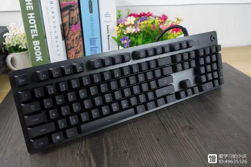 狼蛛入门级机械键盘