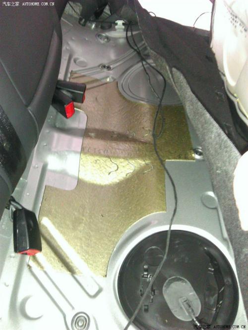 倒车雷达显示器更换_4s店加装倒车影像和雷达多少钱_倒车可视雷达品牌
