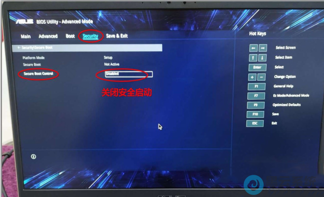 把Secure Boot control选enabled改为disabled关闭安全启动 