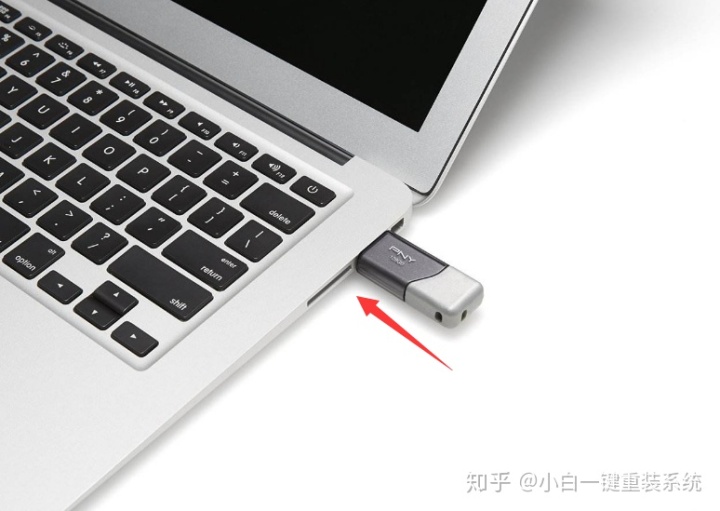 电脑卡了蓝屏突然更新
