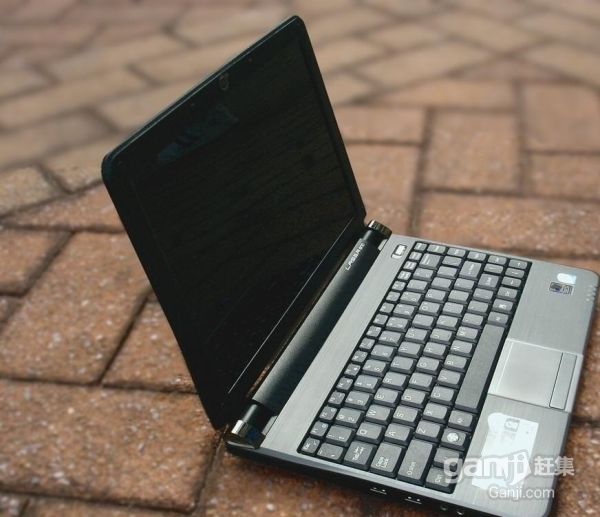 平板笔记本二合一电脑_笔记本好还是平板好_平板电脑好还是笔记本电脑好