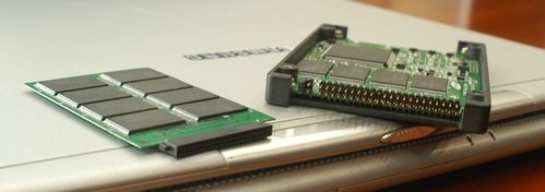 固态硬盘寿命 容量_固态硬盘容量越大速度越快_1t固态硬盘实际容量