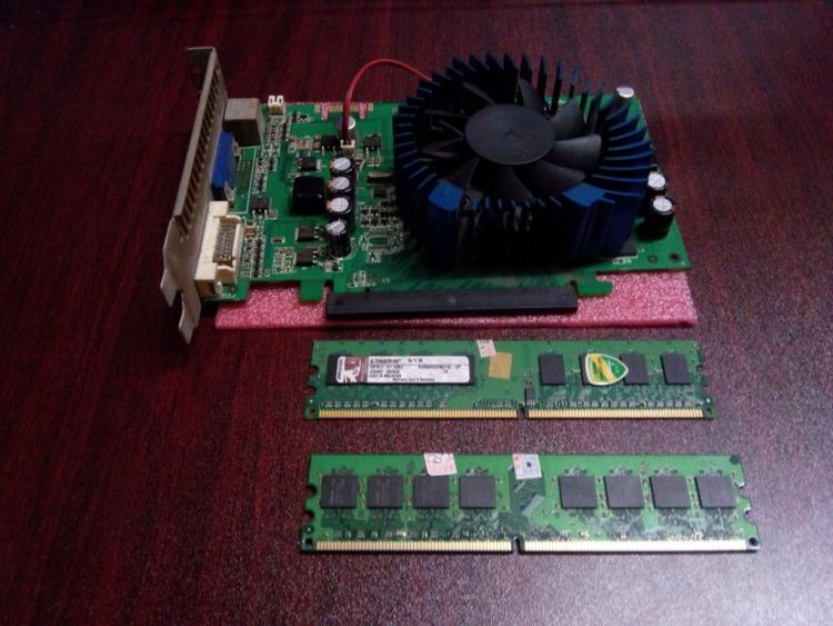 显卡一玩游戏就叫_玩3d游戏什么显卡好_玩大型游戏用什么显卡