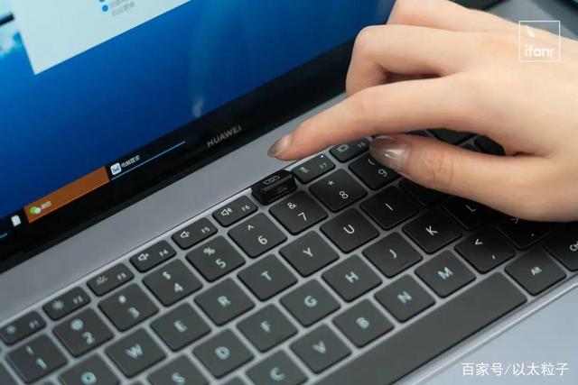 戴尔笔记本电脑没有内置吗