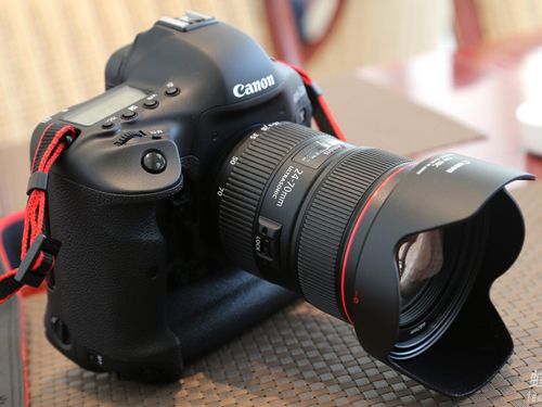 戴尔灵越笔记本屏幕有颗粒感_摄像内置gps的平板电脑_戴尔笔记本电脑没有内置吗