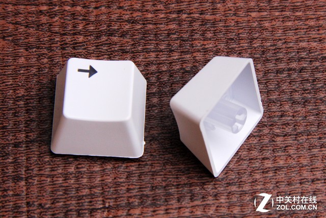 无尽升级版 狼蛛收割者机械键盘评测 