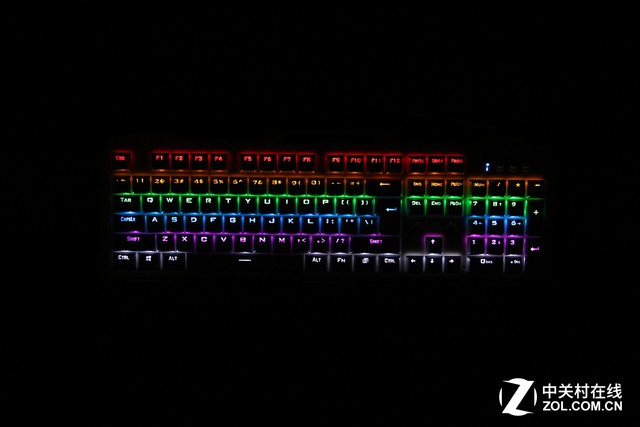 无尽升级版 狼蛛收割者机械键盘评测 