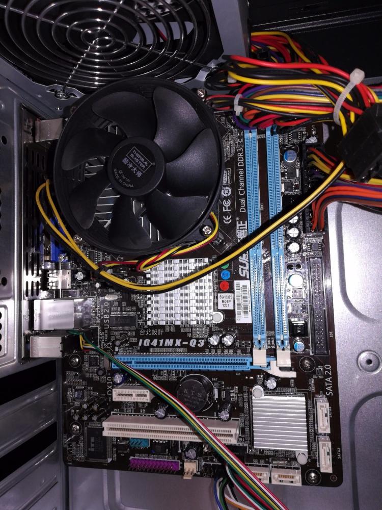 电脑主机硬件_电脑主机硬件_电脑还原卡软件好还是硬件好