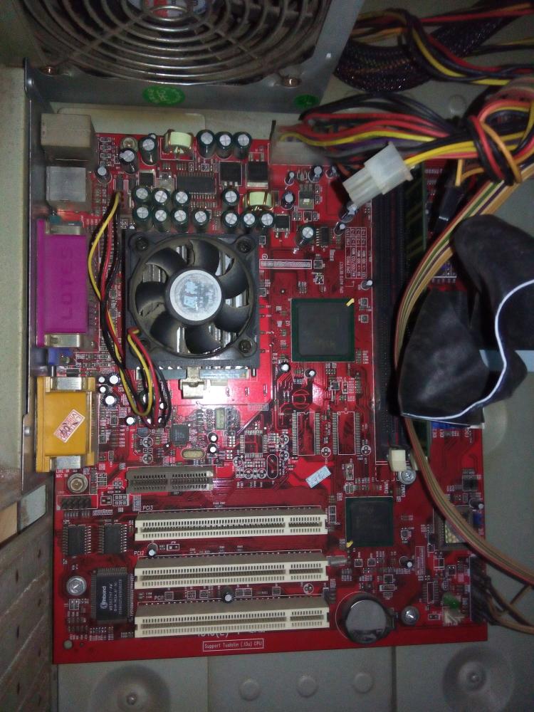 电脑主机硬件_电脑还原卡软件好还是硬件好_电脑主机硬件