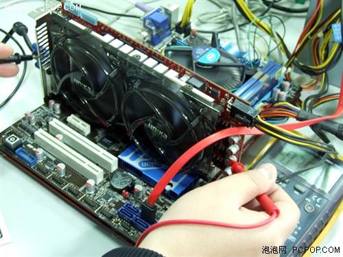 自己动手DIY！教你如何实测显卡电压