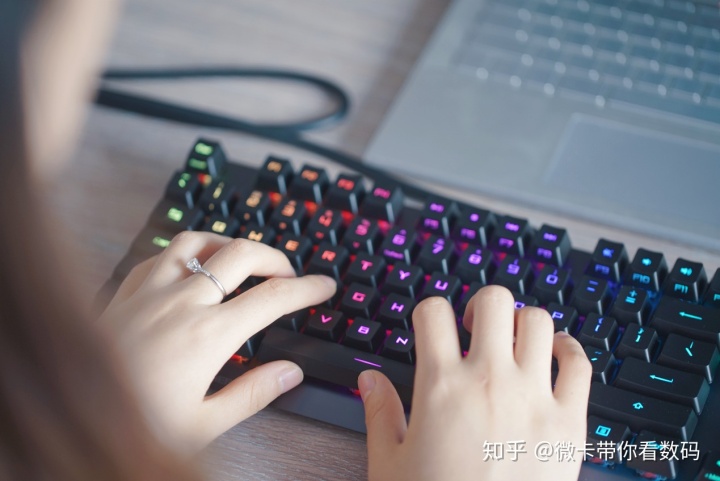 游戏键盘评测