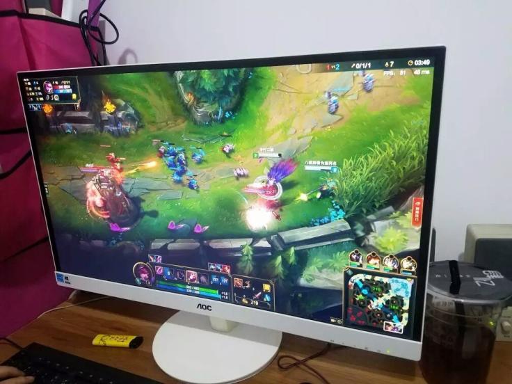 word文件是显示有容量 但打开是空白的_显示器有黑线是显卡么_iphone屏幕有黑线