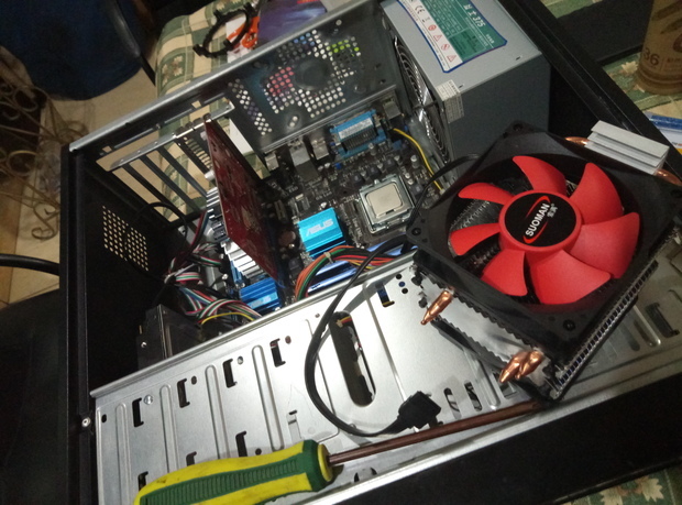 显卡风扇停转功能_显卡风扇转的快_显卡风扇停转功能