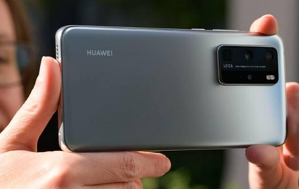 手机能下系统到电脑吗_三星s4手机安卓系统好操作还苹果4s手机系统好用_和电脑系统一样的手机