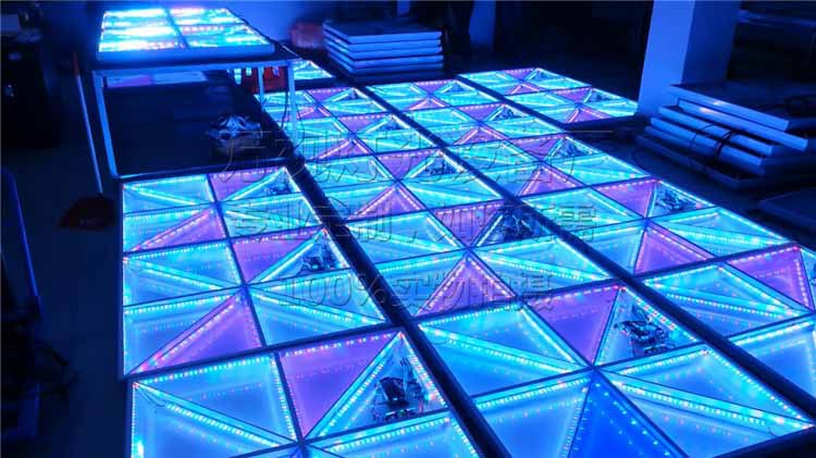 显示器led和lcd那个好_lcd显示屏显示原理_lcd显示镜