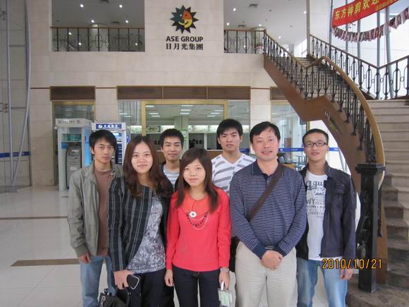 定做玻璃瓶工厂_定做整体衣柜工厂_笔记本电脑定做工厂