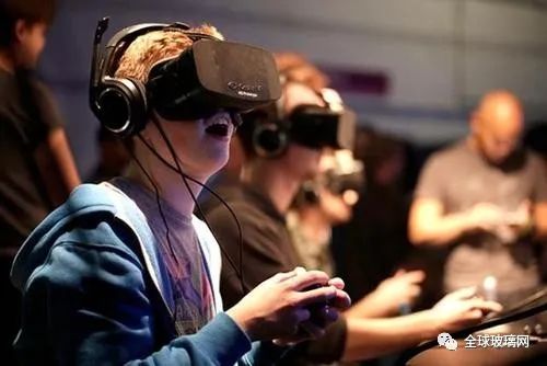 vr显示器