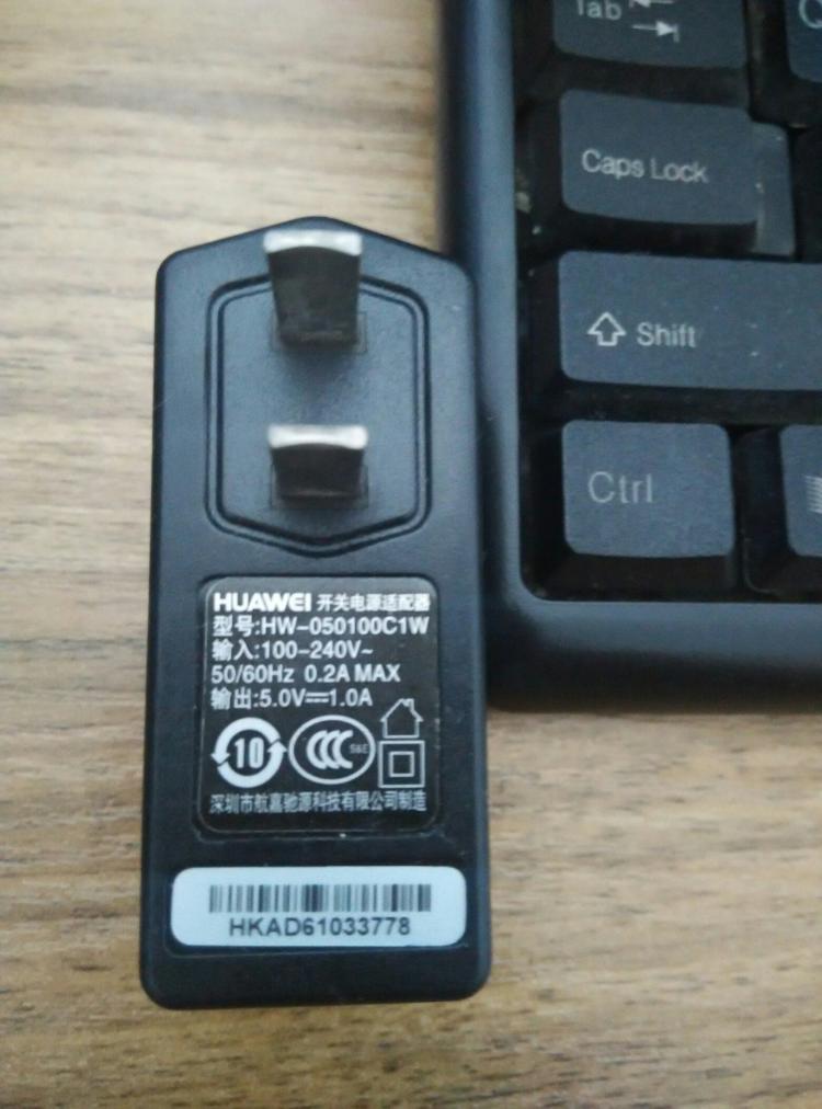 充电宝连接笔记本电脑_笔记本连接电源不充电_充电宝连接笔记本电脑