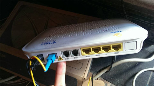 路由器wifi指示灯不亮_电脑的光驱打不开了,光驱上的那个灯都不亮_杰克信充电宝灯咋不亮