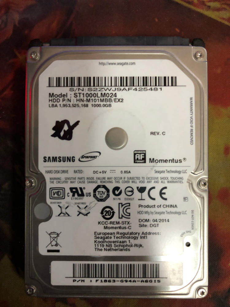 笔记本硬盘容量1t_笔记本固态硬盘512g还是1t_笔记本机械硬盘1t