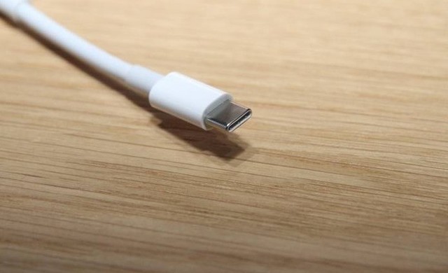 显示器上这些接口的功能你都了解吗？ 