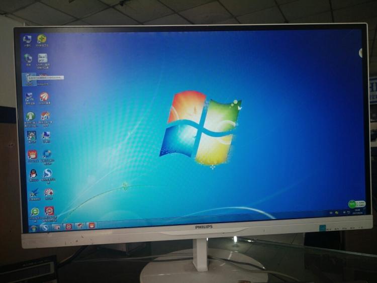 飞利浦显示器两个接口_飞利浦s9000系列接口_飞利浦显示器有驱动吗