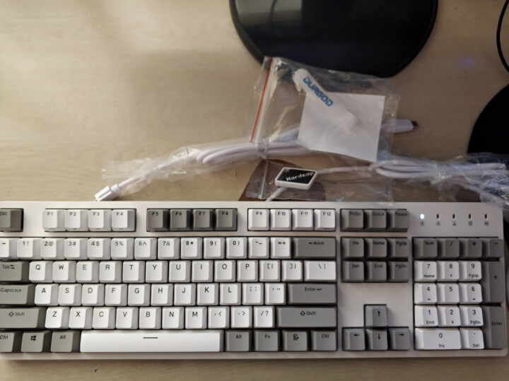 机械键盘红轴和茶轴_水洗机械键盘轴_机械键盘红轴茶轴