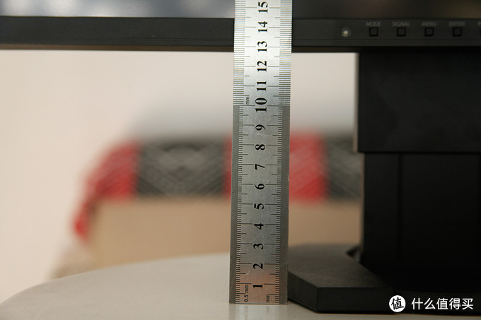 Eizo 艺卓 FG2421 电竞显示器