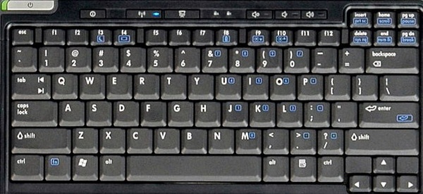 误按键盘 键盘打不出字_连接激光键盘打不出字_蓝牙激光投影键盘