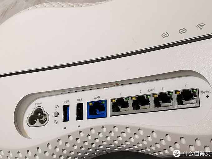 美国ARRIS路由器，梅林新选择，好用还不贵