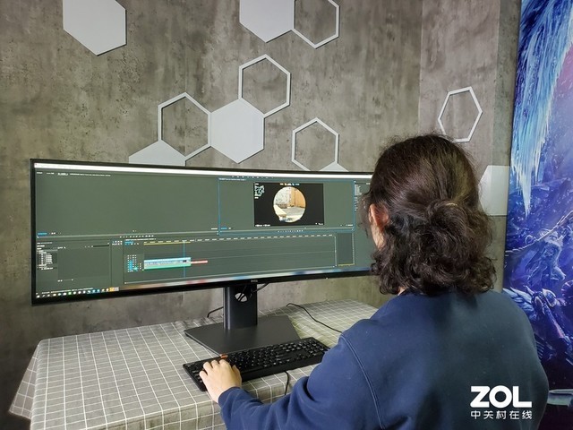 dell 商用显示器