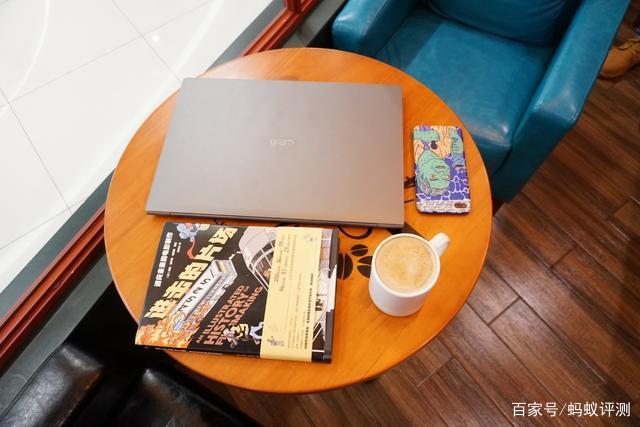 最轻薄17寸笔记本电脑