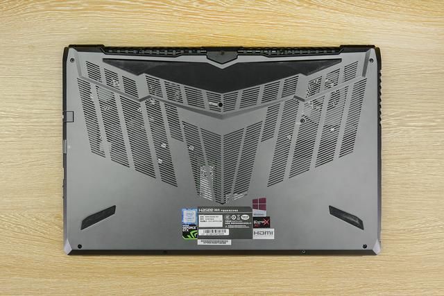 笔记本tn屏可以换ips屏吗_笔记本电脑屏坏了_笔记本led屏和ips屏哪个好