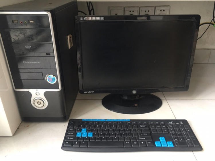 笔记本屏幕排线_笔记本 排线 屏幕_笔记本电脑屏幕排线