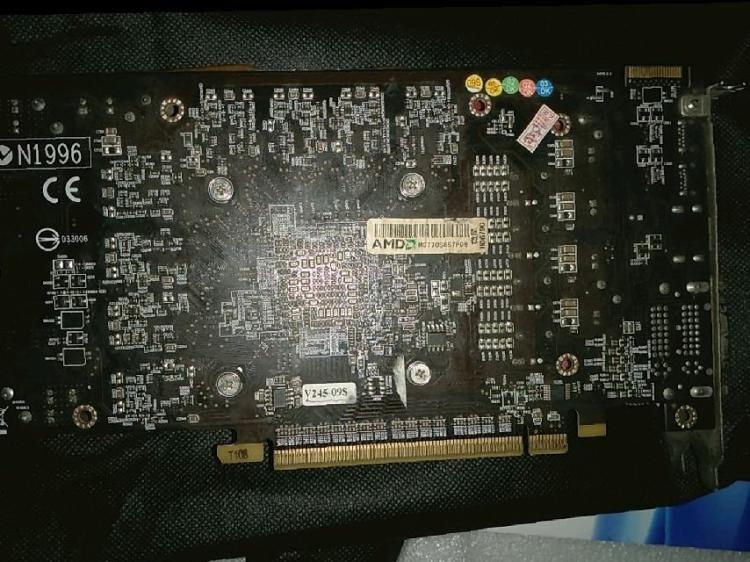 微星 880gm-e41能插三条内存吗?_512换256内存 显示器 冒烟_spoolsvexe 内存不能为