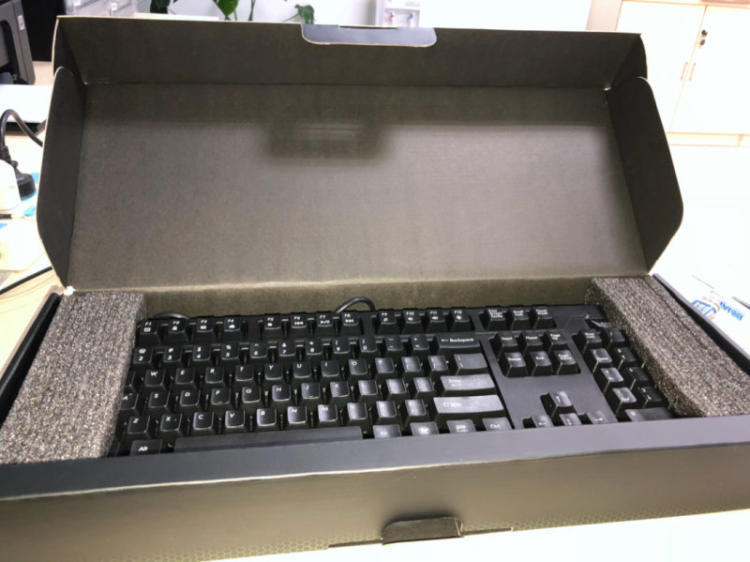 plu的机械风暴g3000键盘插入电脑后用不了_plu的机械风暴g3000键盘插入电脑后用不了_机械风暴ml-g3000键盘插上去没用