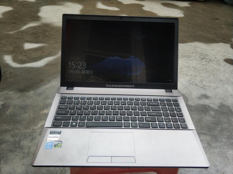 雷神笔记本_雷神电脑图片_雷神笔记本电脑图片