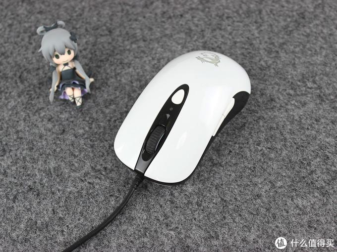css3鼠标经过图片向四周变大_css3鼠标滑过图片旋转_css3鼠标滑过图片效果
