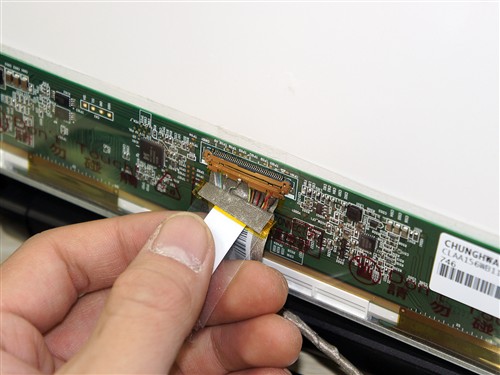 笔记本 屏幕 排线_笔记本电脑排线在哪里_笔记本 屏幕排线