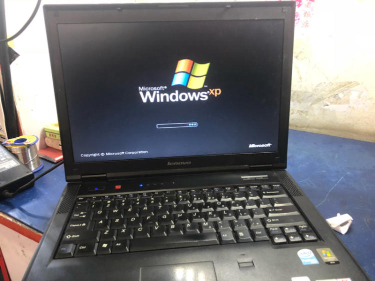 电脑锁屏后自动关机原因_电脑无法关机原因_联想笔记本电脑自动关机是什么原因