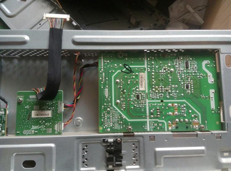 浅析LKJ—2000监控屏幕显示器主板故障及处理方法